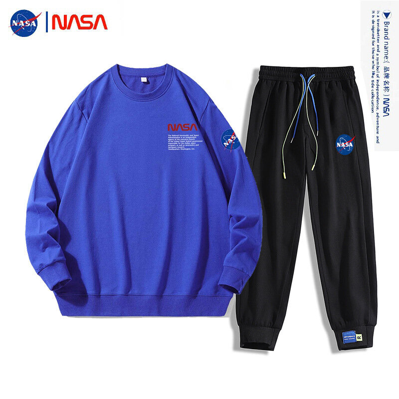 Костюм спортивный