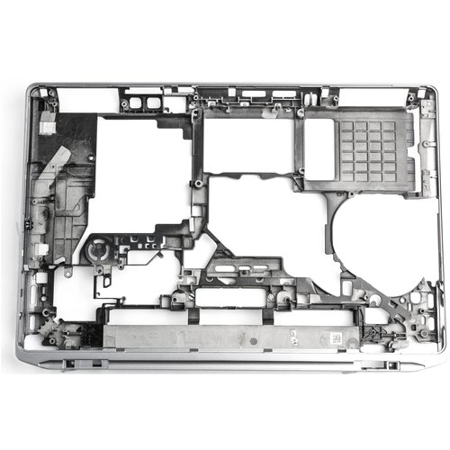 Dell 6420 Нижняя часть корпуса (D case) dell 4110 нижняя часть корпуса d case