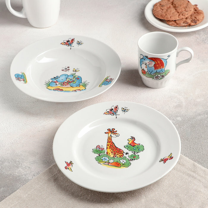 Набор посуды фарфоровой «Зоопарк», 3 предмета: тарелка d=20 см, салатник d=19,8 см, кружка 200 мл (комплект из 4 шт)