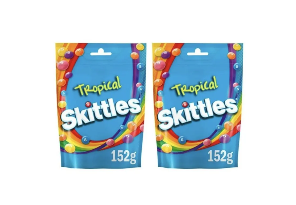 Драже Skittles Tropical со вкусом тропических фруктов (Германия), 152 г (2 шт)