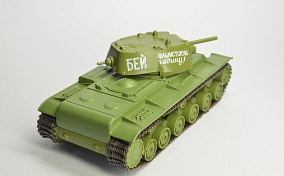 Масштабная модель 1/72, Танк КВ-1 — фото 1