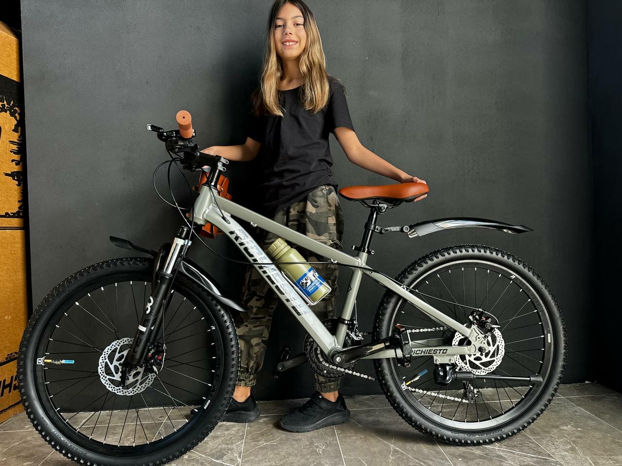 фото Велосипед RICHIESTO 24" Алюминиевая рама 14" Горный Для детей и подростков Спортивный, зеленый с коричневым