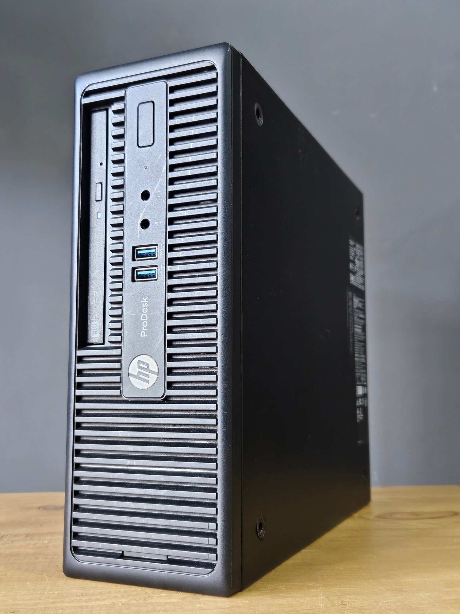 Компьютер для офиса HP ProDesk 400 G3 Small Form Factor intel core i5-6600/ 8Gb RAM DDR4/ SSD 256Gb/ Intel HD Graphics 530/ DOS