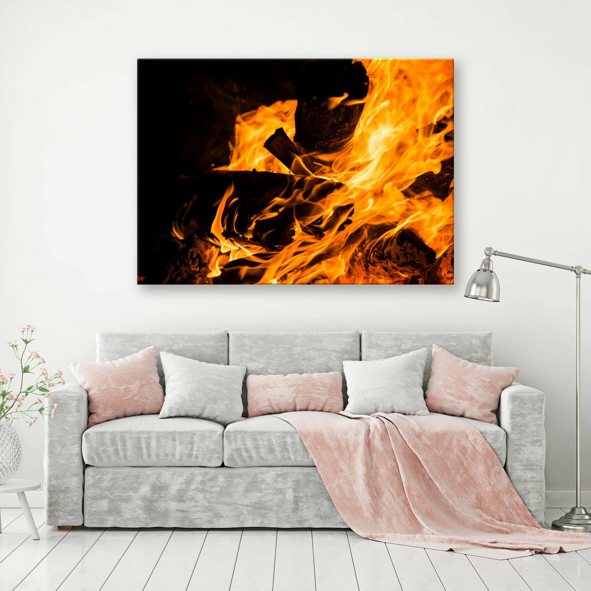 Картина на холсте (огонь костер пламя огня сгораю) 50x70 см/для интерьера/в комнату/на стену/в подарок