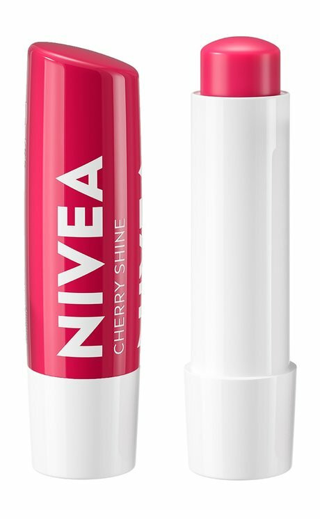 Увлажняющий бальзам для губ с нежно-алым оттенком Nivea Бальзам для губ Вишневое сияние