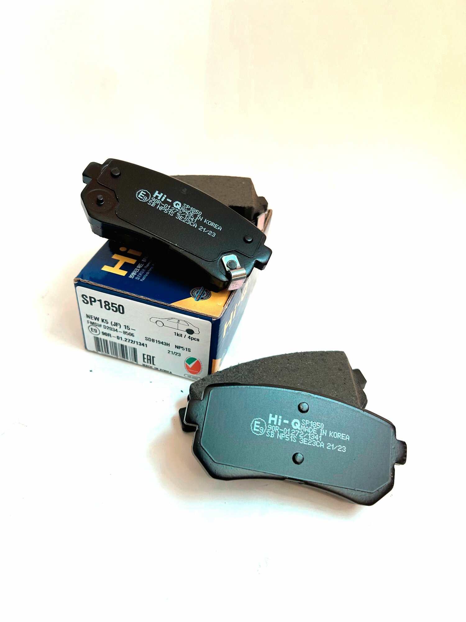Задние тормозные колодки для с ножным (механическим) ручником Sangsin Brake HYUNDAI TUCSON, KIA SPORTAGE 4 — фото 1