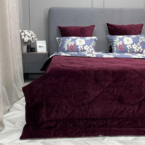 Комплект с одеялами KAZANOV.A Орнелла винный серебро (хлопок-велюр), семейный