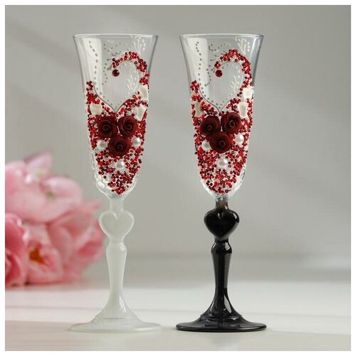 фото Набор свадебных бокалов "фантазия", с лепниной и бисером, красный yandex market