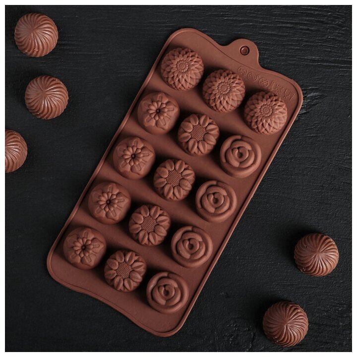 Форма для леденцов и шоколадных конфет "Цветы" 15 ячеек