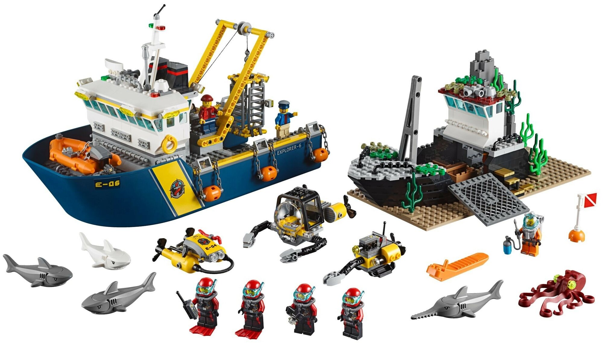 Конструктор LEGO Лего 60095 Корабль исследователей морских глубин