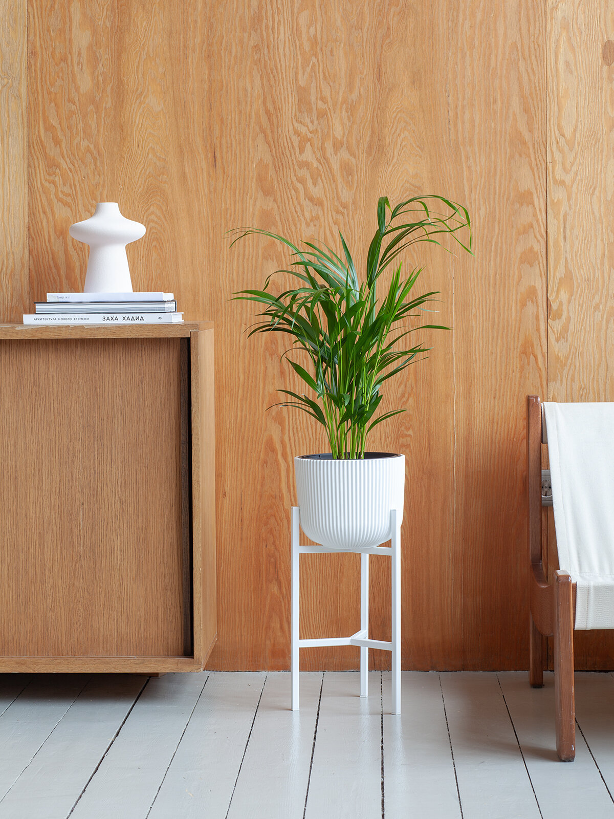 Подставка для цветов "Trinity 40" GREENWEEN, напольная, металлическая, белая 43х24х22 см — фото 1