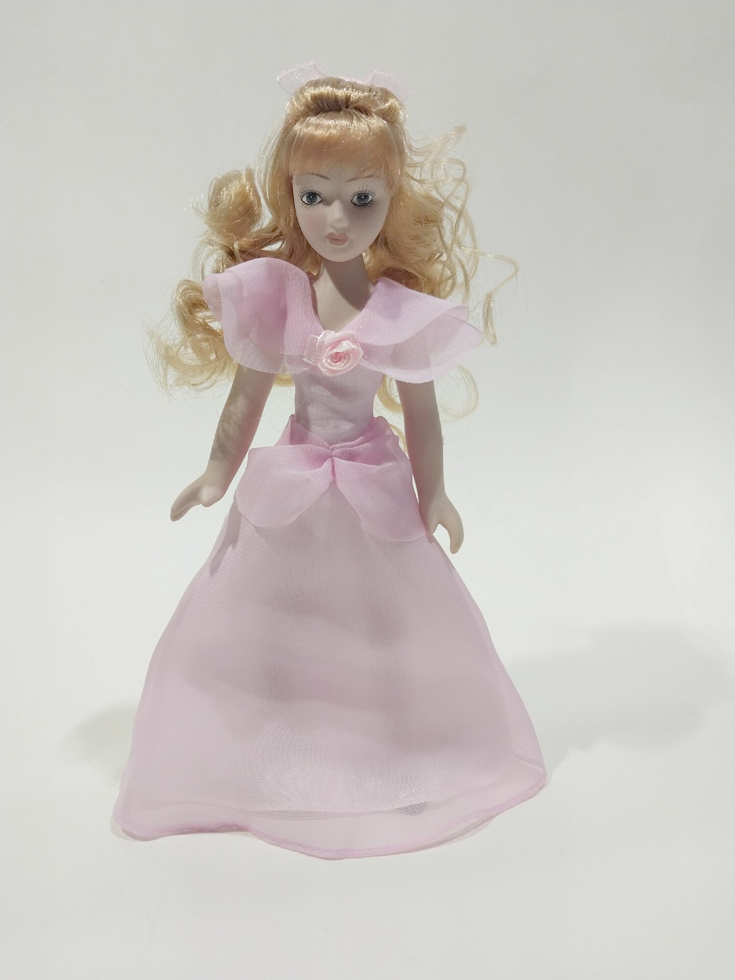 Кукла коллекционная Мэгги Клири (Колин Маккалоу "Поющие в терновнике")