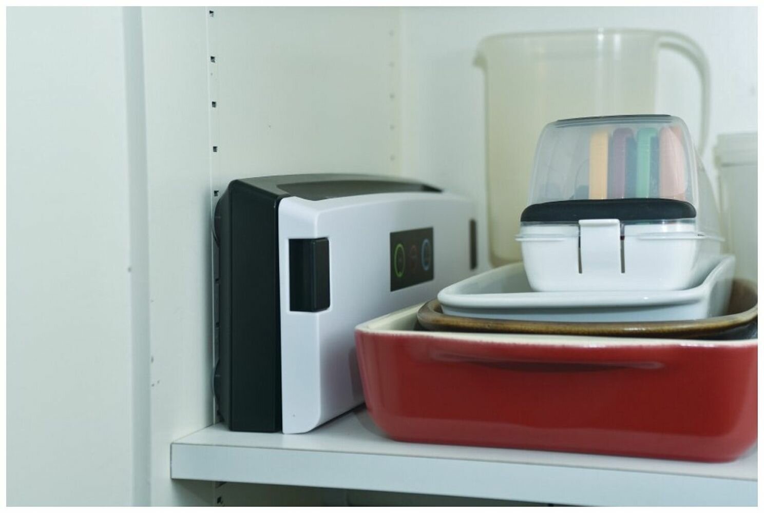 Вакуумный упаковщик Solis "Vac Quick", пластик, нескользящие ножки — фото 1