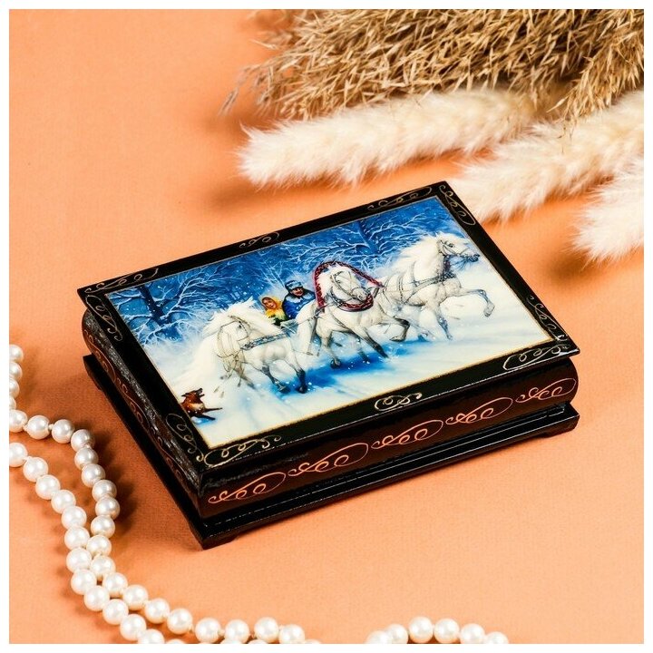 Шкатулка для украшений «Зимняя тройка коней», 10×14 см, лаковая миниатюра
