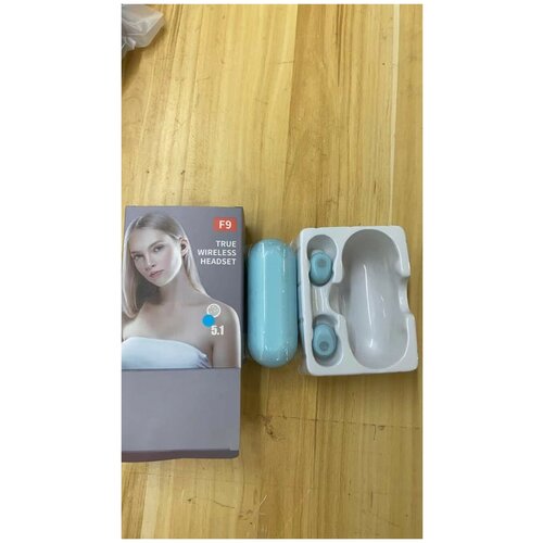Беспроводные водонепроницаемые сенсорные Bluetooth наушники F9-51 TWS для Айфона и Андроида цвет голубой 65000₽