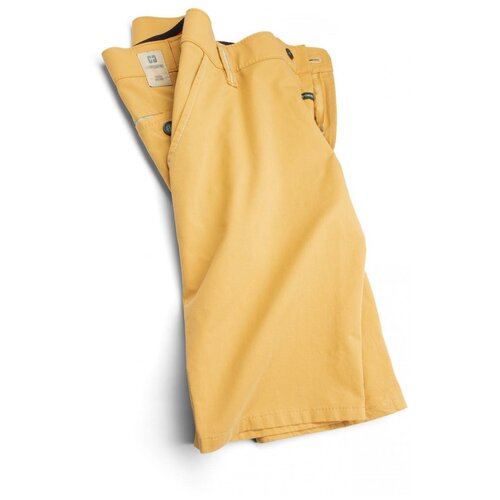 фото Шорты club of comfort, средняя посадка, размер 56, желтый