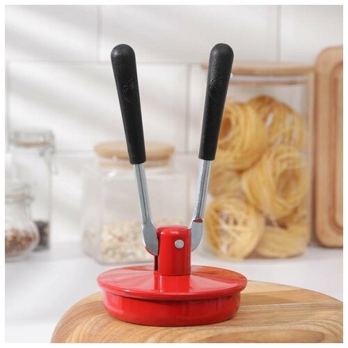 Закаточная машинка Машенька автомат цвет красный 1357₽