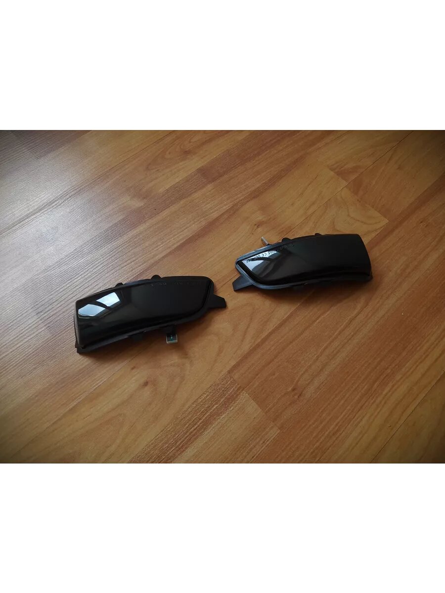 Поворотники диодные Вольво C30 S60 S80 V50 V70 (07-13) — фото 1