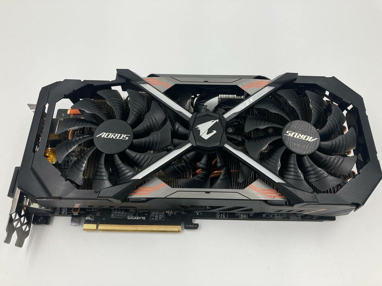 Видеокарта 11.0 Гб Gigabyte GeForce GTX 1080 TI AORUS Xtreme Edition