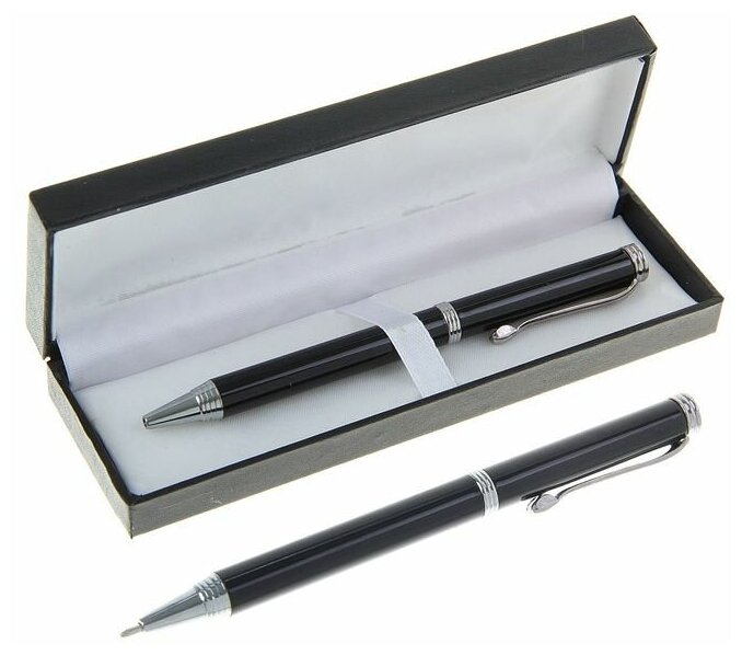 Ручка подарочная шариковая в кожзам футляре поворотная Директор корпус черный с серебристым 131992