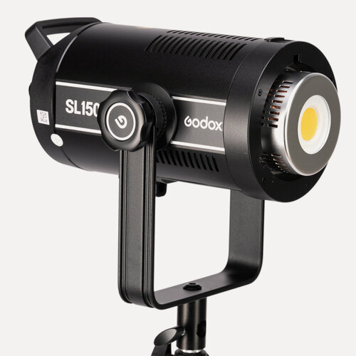 Изображение товара Осветитель светодиодный студийный Godox SL-150W III
