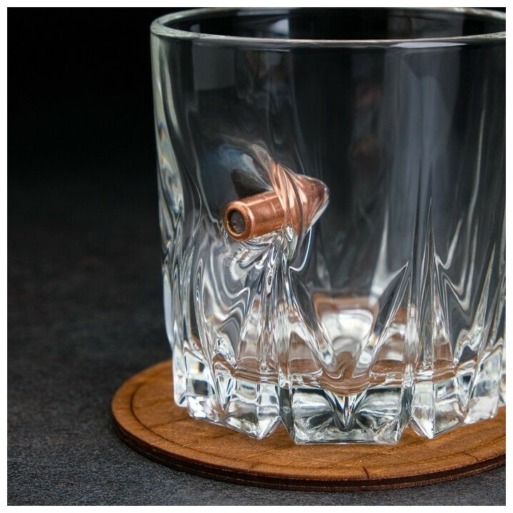 Набор "Непробиваемый", 2 стакана 200 мл с пулей, камни для виски 4 шт. в мешочке, подставка 7520000