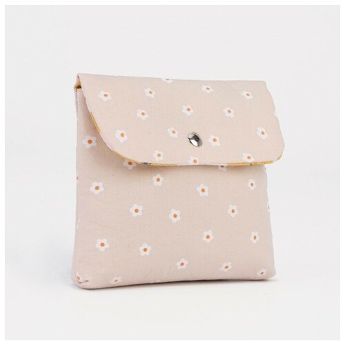 фото Косметичка на кнопке, цвет розовый brand m