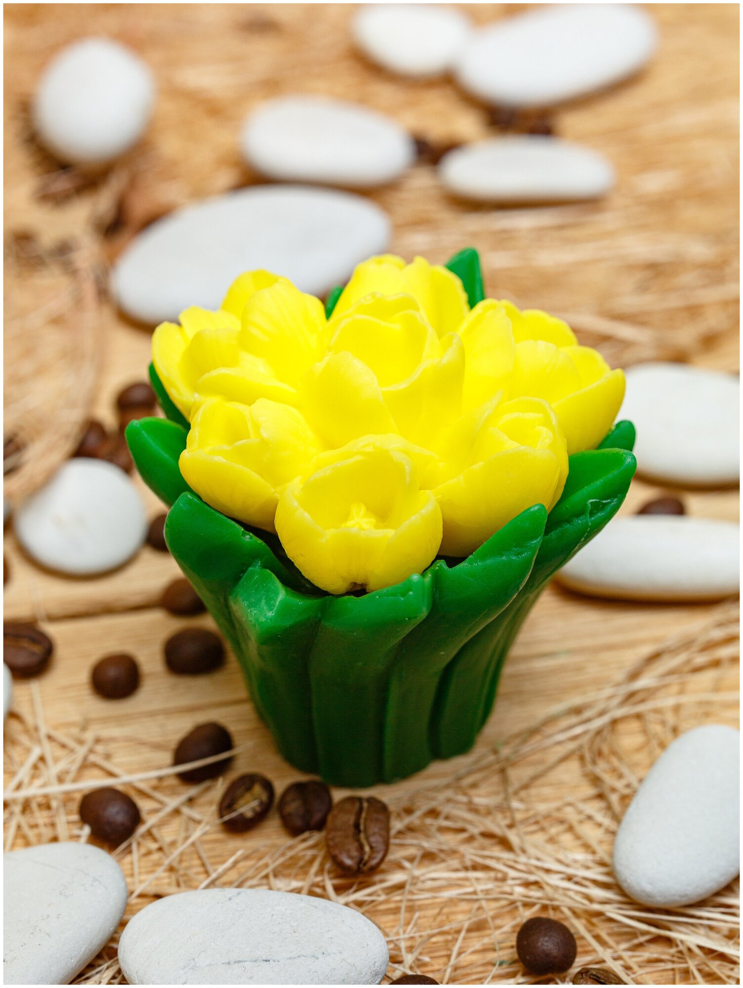 фото Мыло глицериновое ручной работы Букет тюльпанов "желтый ", 110 гр.