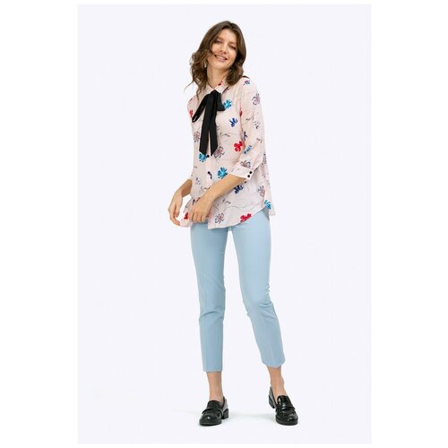 Блузка , бант отстегивается 42р