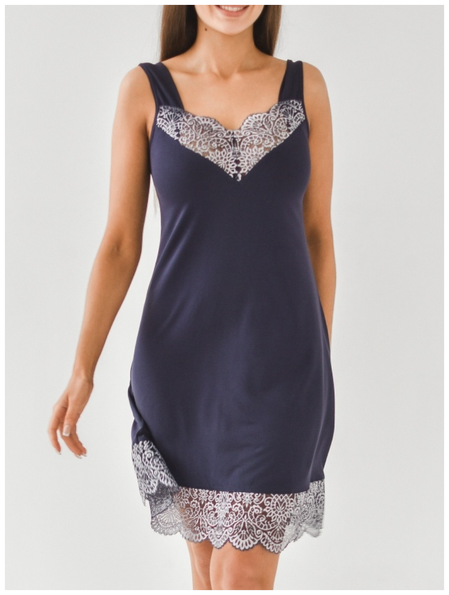 Ночная сорочка женская Елена, вискоза с кружевом, большой размер 56, синяя. Текстильный край. - фотография № 3
