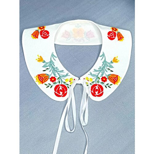 Воротник съемный с вышивкой льняной