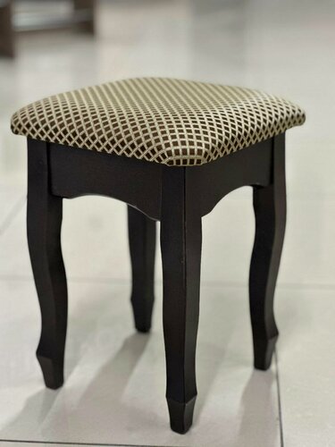 Изображение товара Комплект 4 Табуретки Кухонные / Обеденные из Массива Березы с металлическим креплением