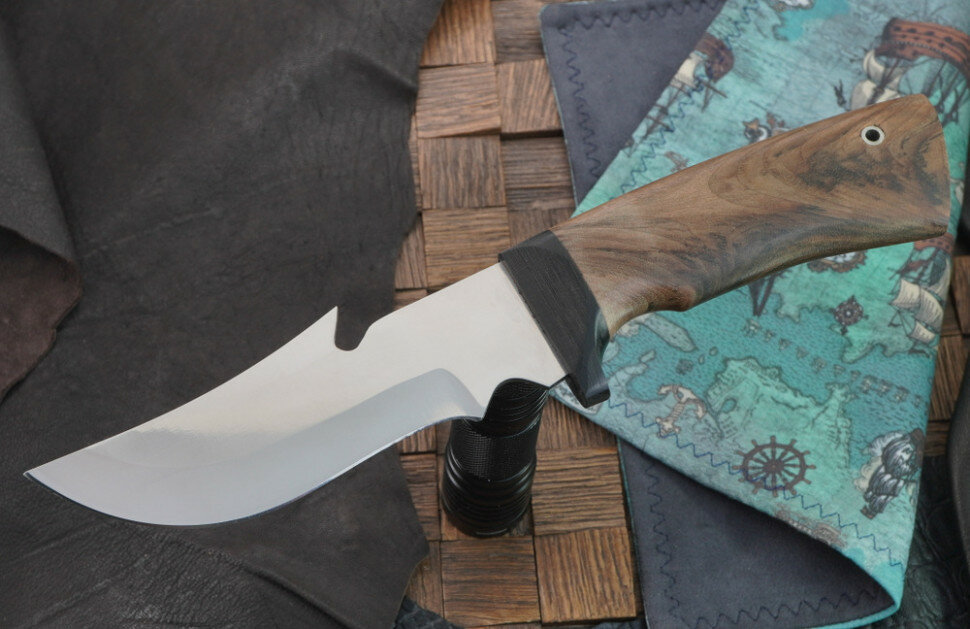 Павловские ножи Егерь  сталь 65х13  рукоять орех