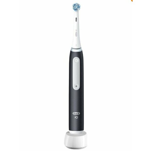 Электрическая зубная щетка Oral-B iO 3 черный 1123100₽