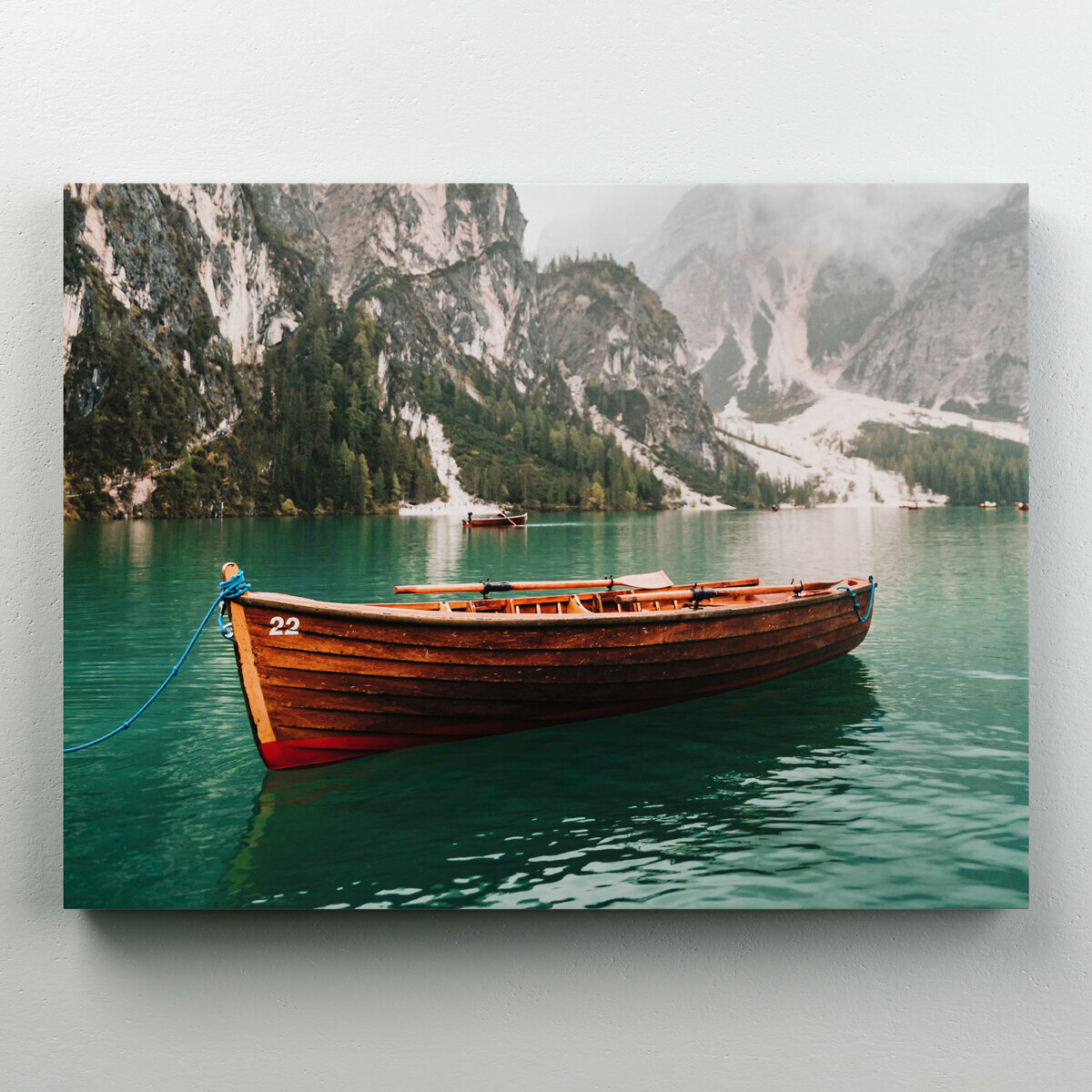 Интерьерная картина на холсте "Лодка в бирюзовом озере" в скандинавском стиле, 40x30 см