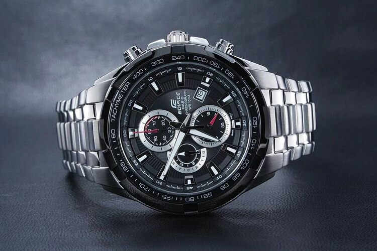 Наручные часы CASIO Edifice 