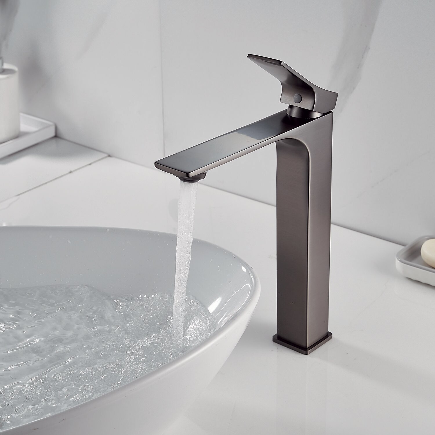 S6111T Смеситель для раковины чаши оружейная сталь