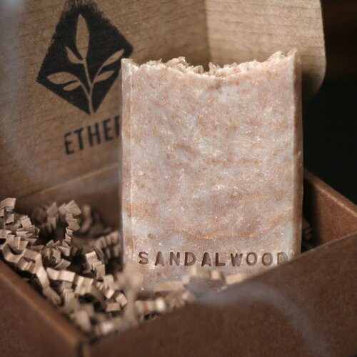 ETHER SANDALWOOD: натуральное мыло ручной работы с эфирным маслом сандала и маслом чёрного тмина, 120 грамм