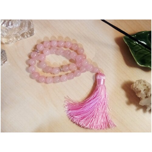 Чётки камень розовый Кварц 33 бусины 10 мм Индия, талисман влюбленных и любящих, создании гармонии и баланса, избавления от печалей и тоски