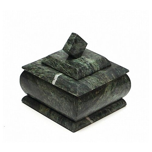 Шкатулка из уральского камня змеевик 