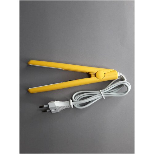 Мини-выпрямитель для волос утюжок для волос детский компактный Цвет розовый 79700₽