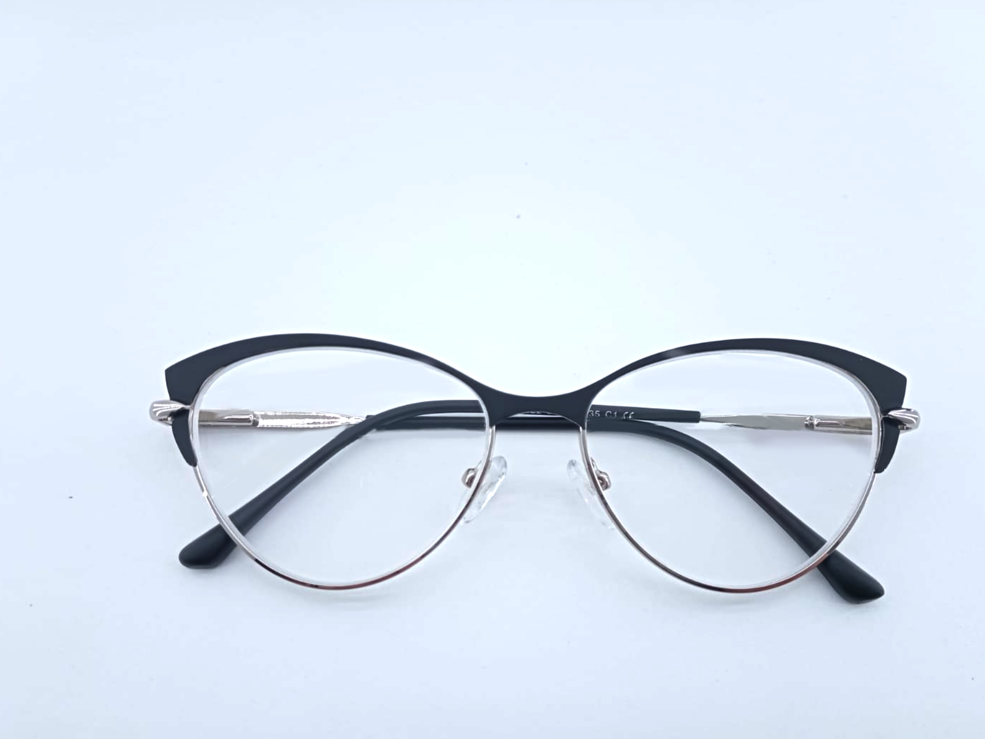 Готовые очки для зрения с межцентровым расстоянием 58-60 мм и диоптриями -3.5