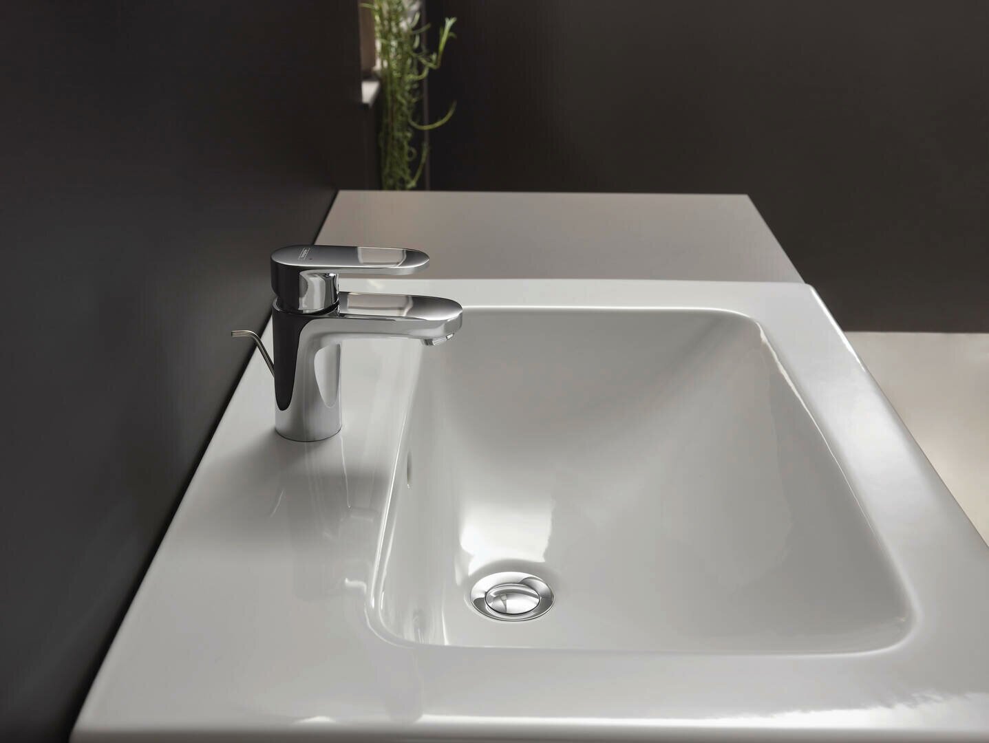 Смеситель для раковины Hansgrohe Vernis Blend 71557000 - фотография № 5