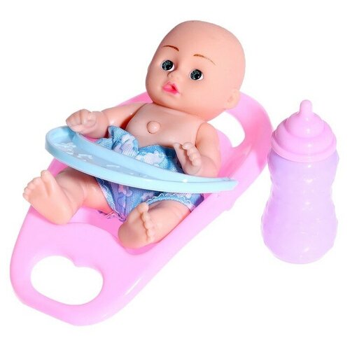 Пупс Малыш со звуком, в детском кресле, с аксессуаром пупс со звуком и приборами для кормления