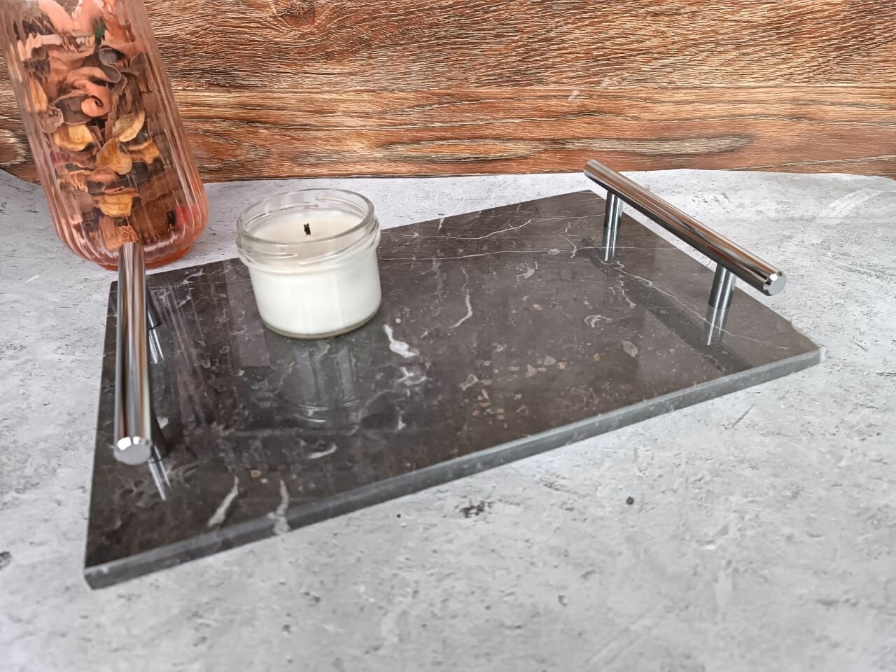 фото Столик-поднос декоративный мраморный на кухню