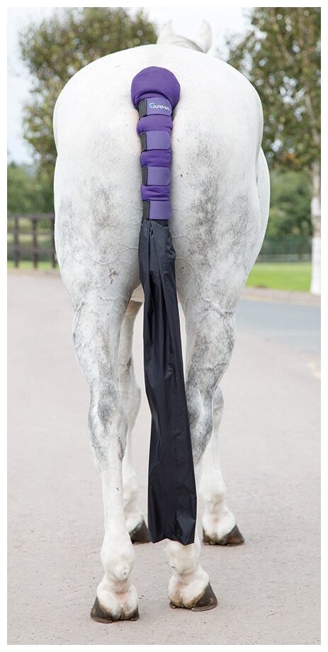 Нахвостник транспортировочный с мешком для лошади SHIRES ARMA "Comfort", фиолетовый (Великобритания) - фотография № 1