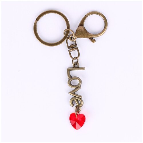 фото Брелок darifly "красное стеклянное сердце и надпись "love"" бронзового цвета с карабином и кольцом 3 см., в подарочной упаковке