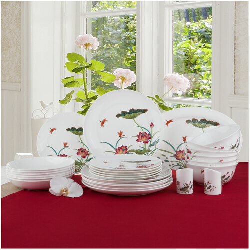 Столовый сервиз 