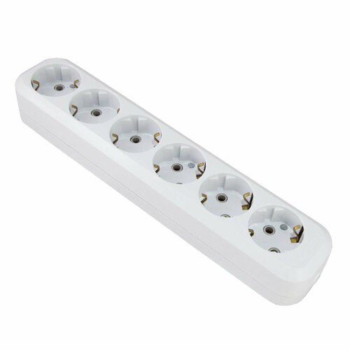 Колодка 6 гнезд с заземлением