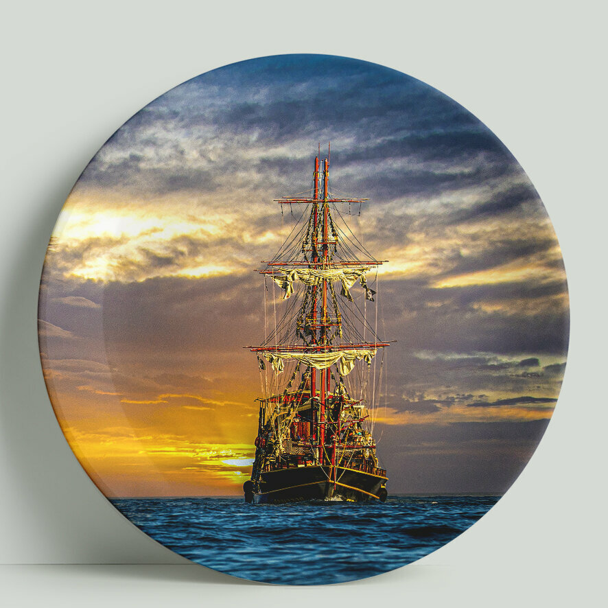 Фото Декоративная тарелка Корабль в закате
